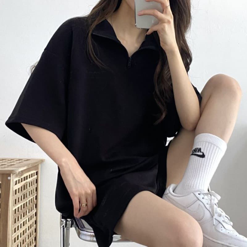パンツセットアップ 半袖ジップアップトップス＆ショートパンツ上下セット