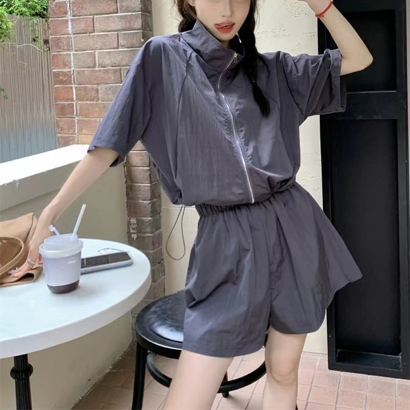 パンツセットアップ ジップアップブルゾン風ショートパンツセット