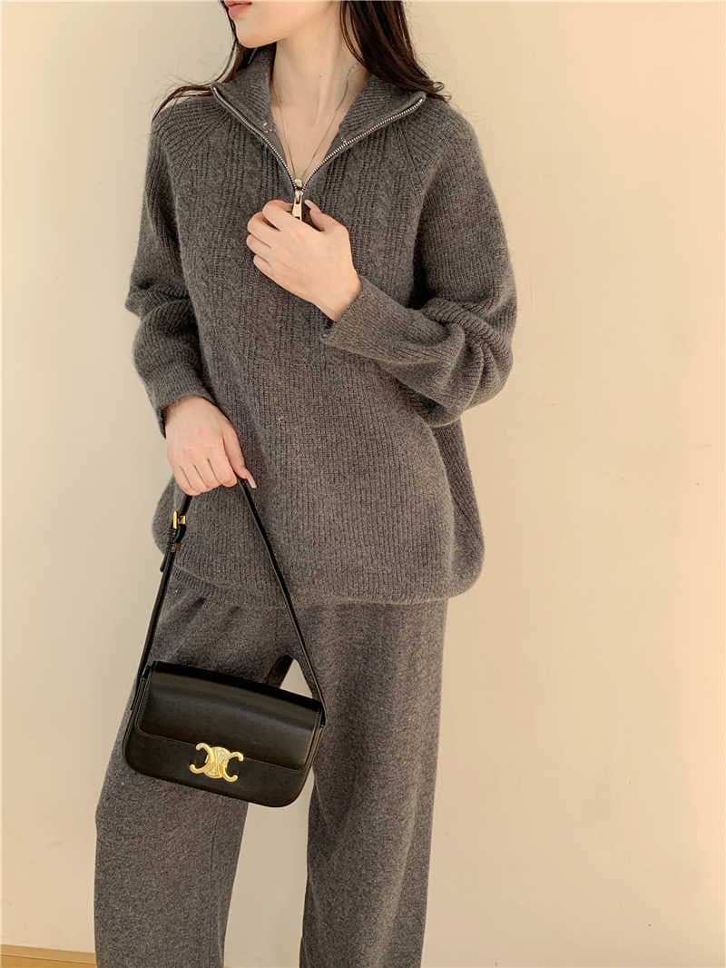 ケーブル編みジップアップニットワイドパンツセットアップ