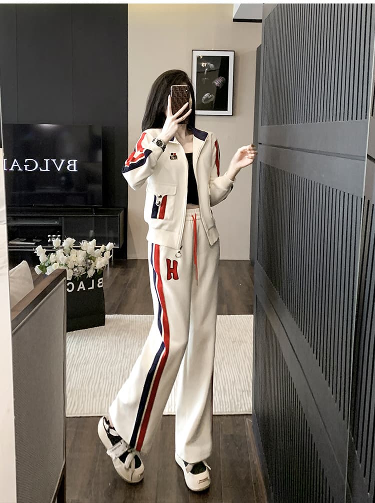 パンツセットアップ サイドラインデザインジップアップジャージ風セットアップ