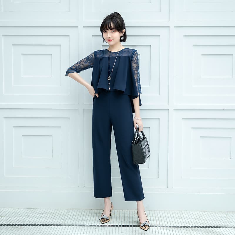 パンツセットアップ レース袖付き重ね着風パンツセットアップ