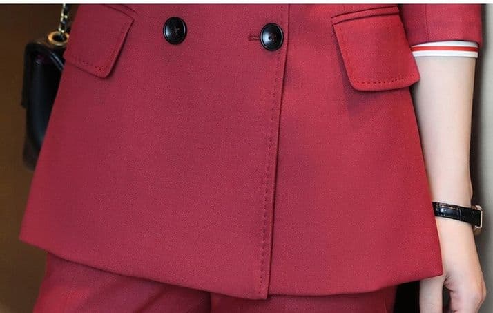 パンツセットアップ 優雅な印象の二つボタンパンツセット