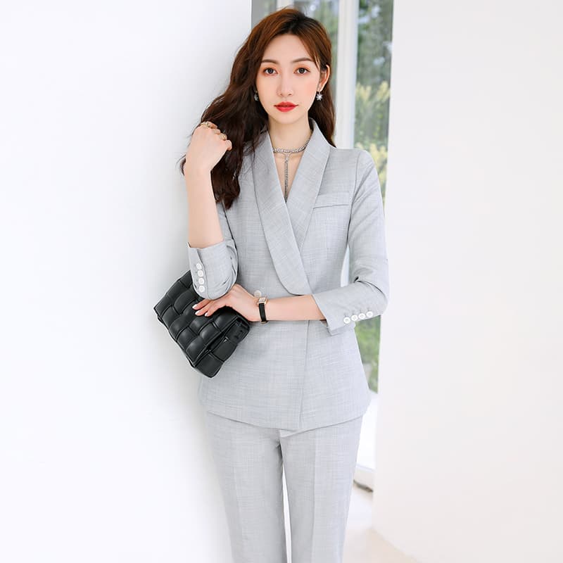 パンツセットアップ 上品ダブルボタンジャケット九分丈パンツセットアップ