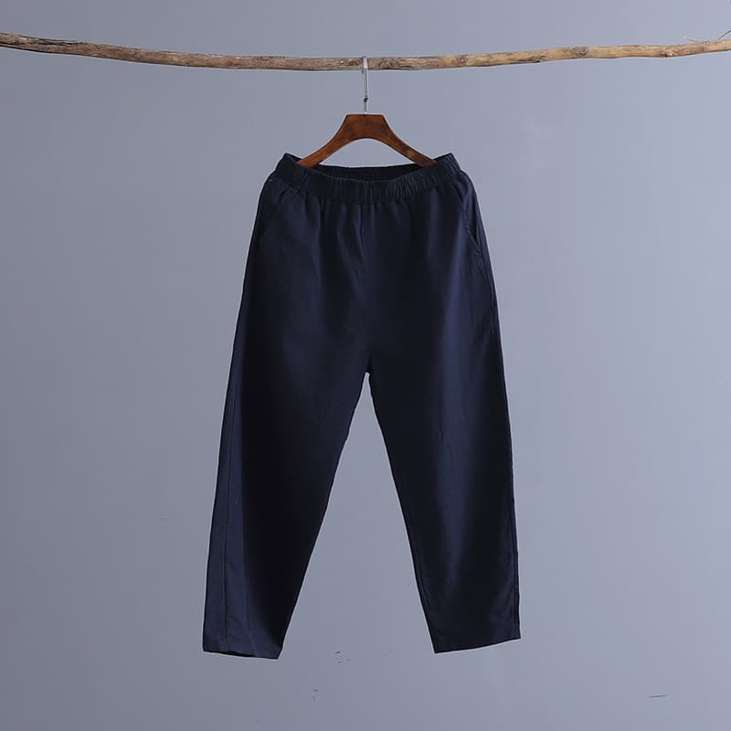 パンツセットアップ リネン素材のゆったりクロップドパンツ